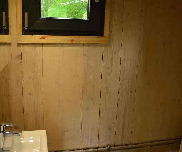 Lejlighed Hardanger Fjordtun Treetopcabin, Nature, Birds, Silence, Fjord And Many Hikes Nearby *